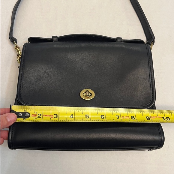 COACH VINTAGE COURT BAG CROSSBODY SATCHEL NAVY BLUE LEATHER 1229 MADE IN US - Picture 15 of 16